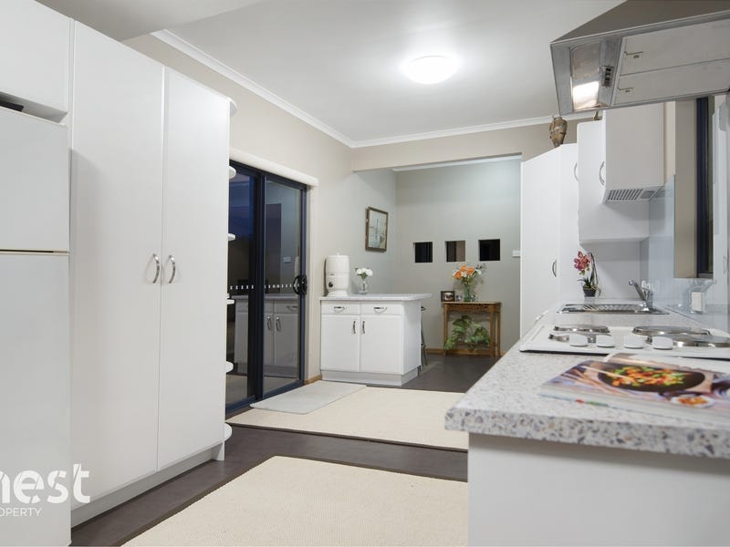 52 Station Road, Dover, Tas 7117 Property Details