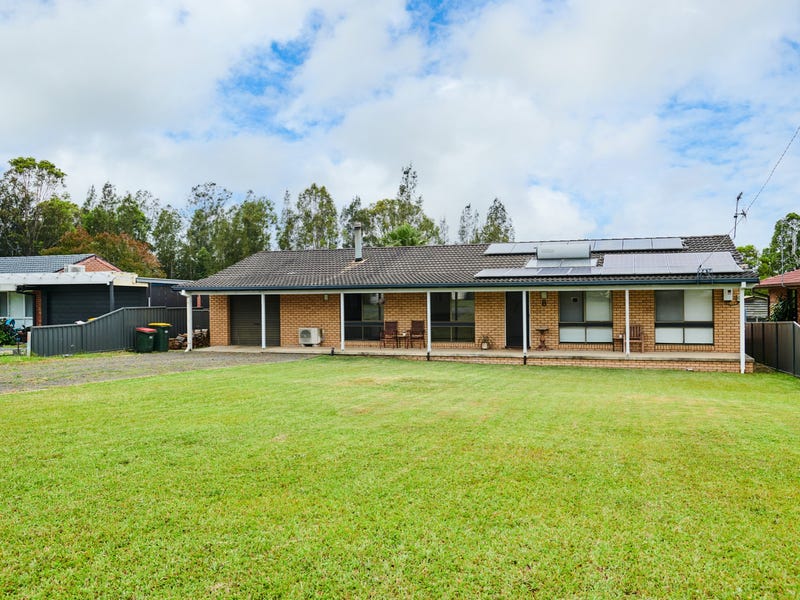 8 Macquarie Street, Lansdowne, NSW 2430 Property Details