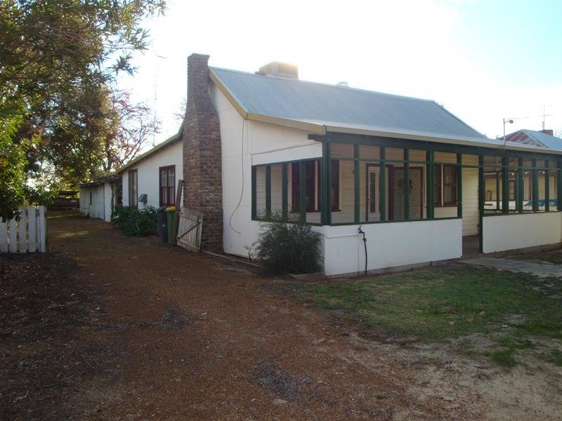 11 Teesdale Street, Yarloop, WA 6218 Property Details