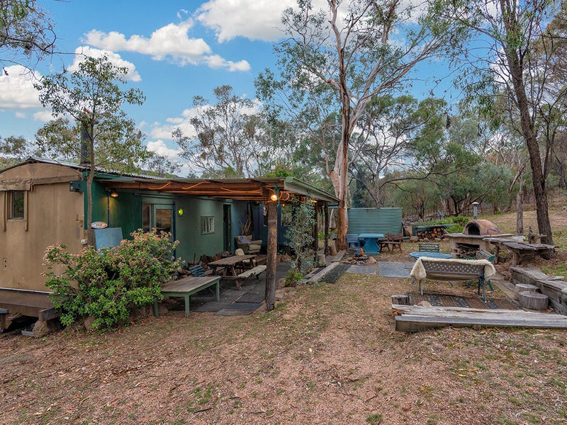 210 Wyaldra Lane, Cooks Gap, NSW 2850