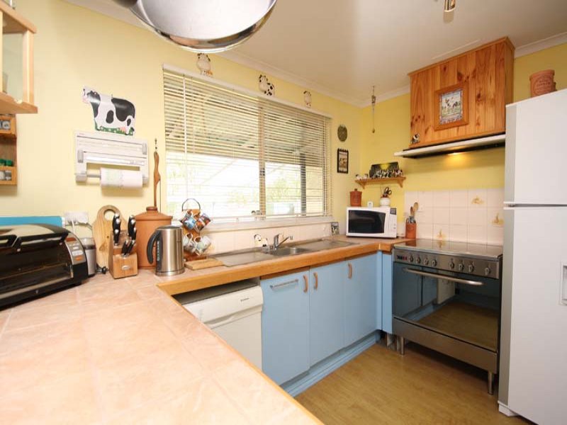 27 Briggs Road, Byford, WA 6122 Property Details