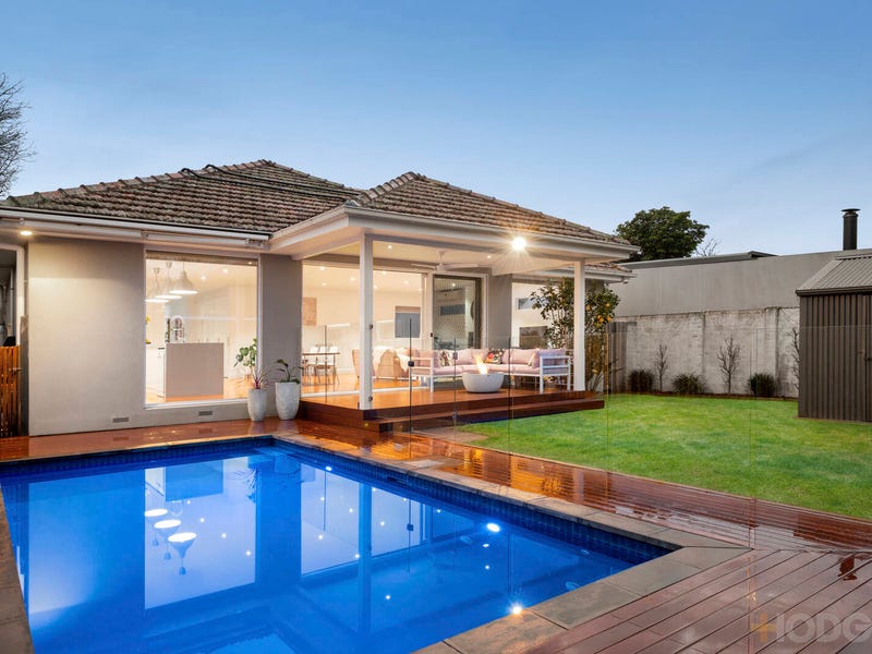 8 Rice Street, Moorabbin, Vic 3189 Property Details