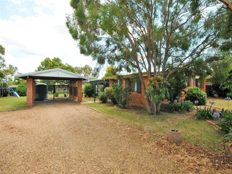 8 Ferguson Road, Westbrook, QLD 4350 - realestate.com.au