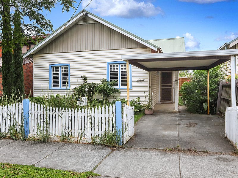 31 Elphinstone Street, West Footscray, VIC 3012