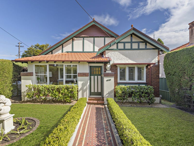 276 Lyons Road, Russell Lea, NSW 2046