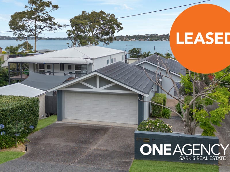 317 Coal Point Road, Coal Point, NSW 2283