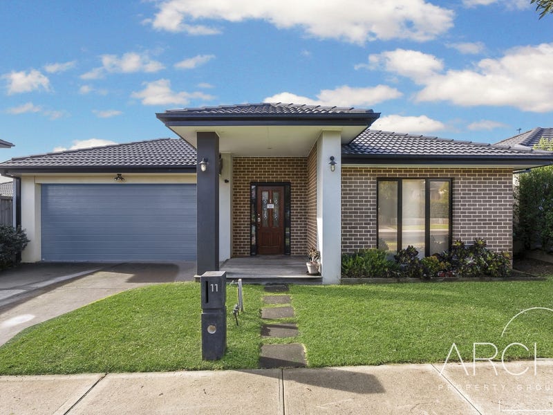11 Ashcroft Avenue, Clyde, Vic 3978 Property Details