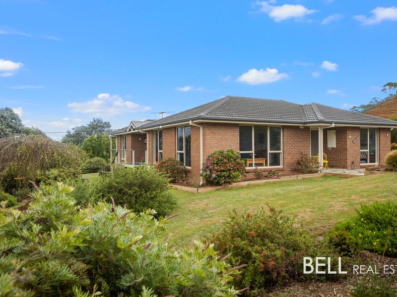 3 Bromby Street, Gembrook, Vic 3783 Property Details
