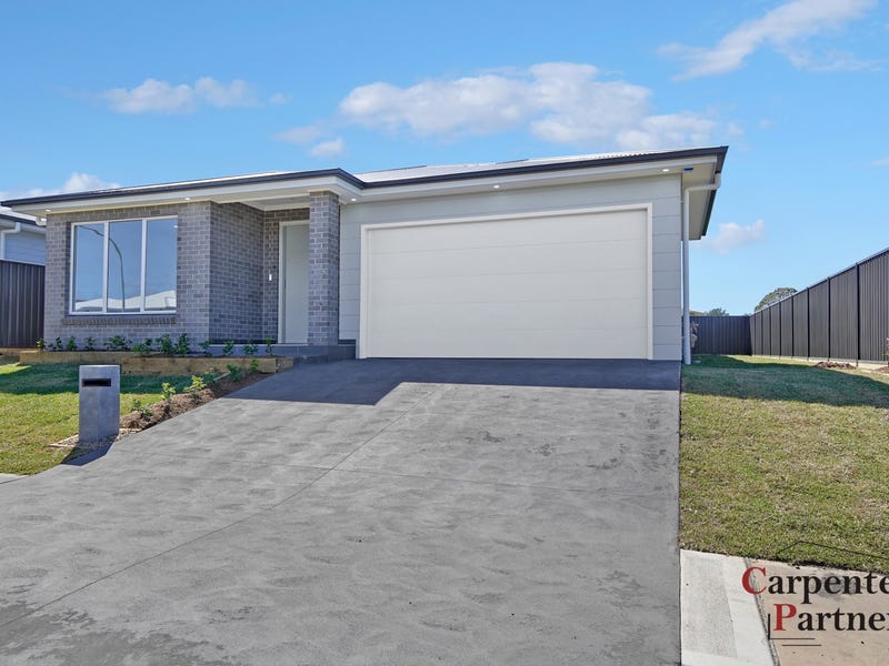 6 Roy Crescent, Thirlmere, NSW 2572 Property Details