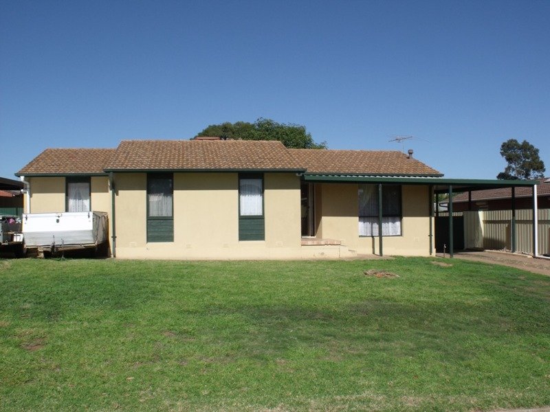 37 Chowilla Court, Craigmore, SA 5114