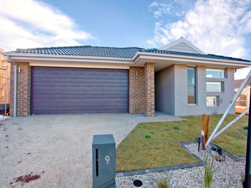 9 Atherstone Boulevard, Melton South, VIC 3338