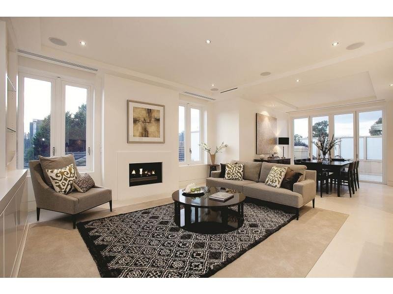 9/11 Well Street, Brighton, Vic 3186 - Property Details