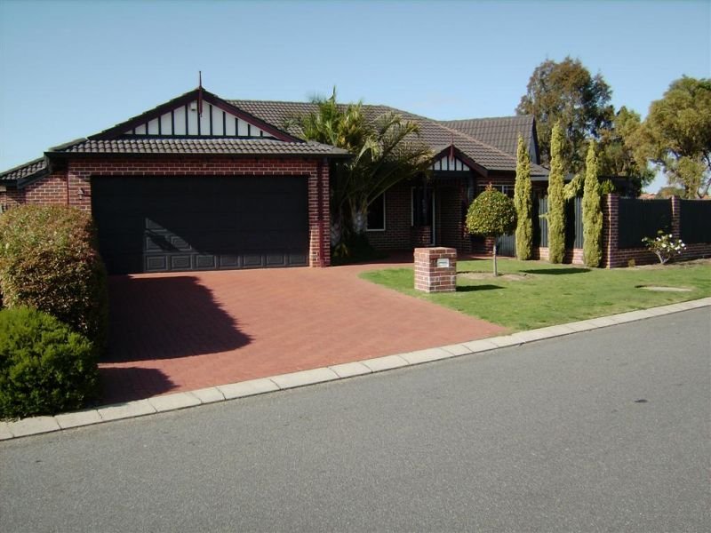 45 Delonix Circle, Woodvale, WA 6026