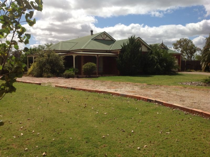 13 Rosemary Court, Yarrawonga, VIC 3730