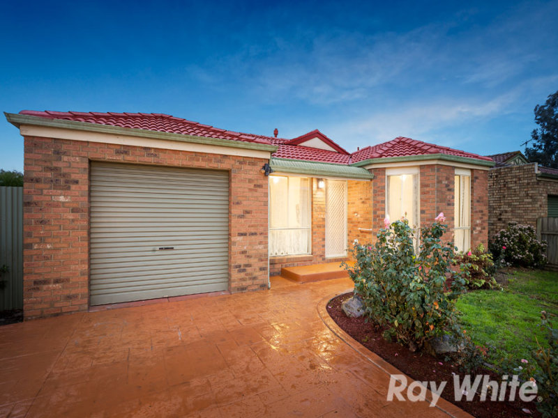 10 Yunupingu Court, Mill Park, VIC 3082