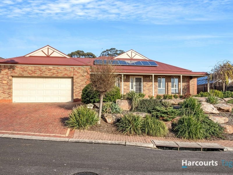 12 Bushland Drive, Aberfoyle Park, SA 5159 House for Sale
