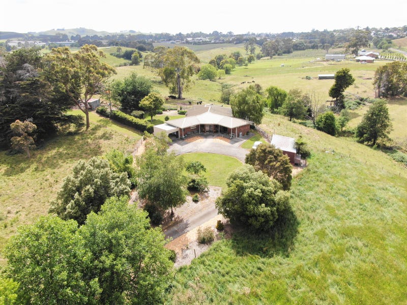 175 WHITELAW ROAD, Korumburra, Vic 3950 Property Details