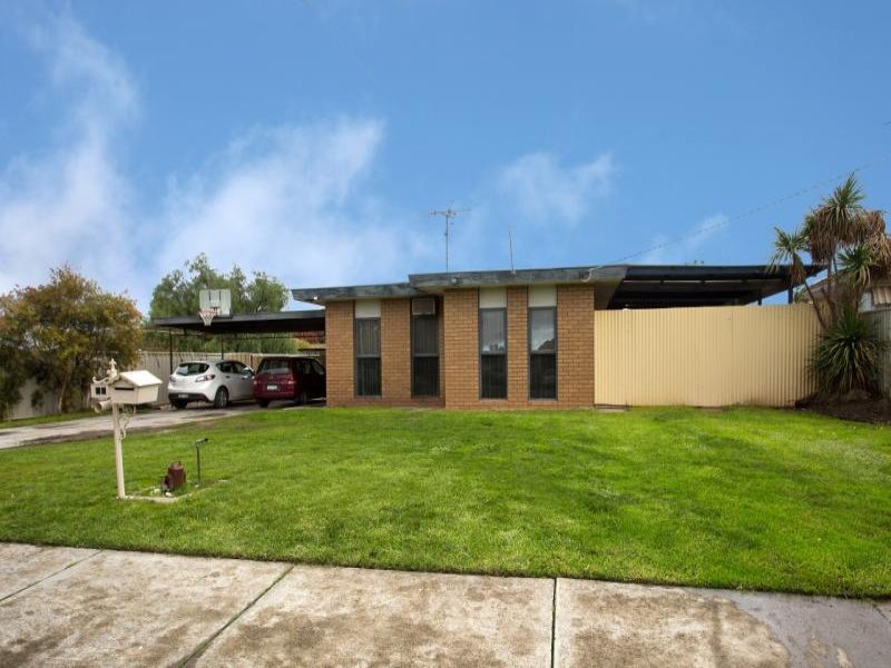 15 Semmens Street, Long Gully, VIC 3550