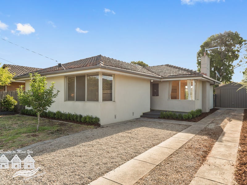 13 Torquay Avenue, Seaford, Vic 3198 Property Details