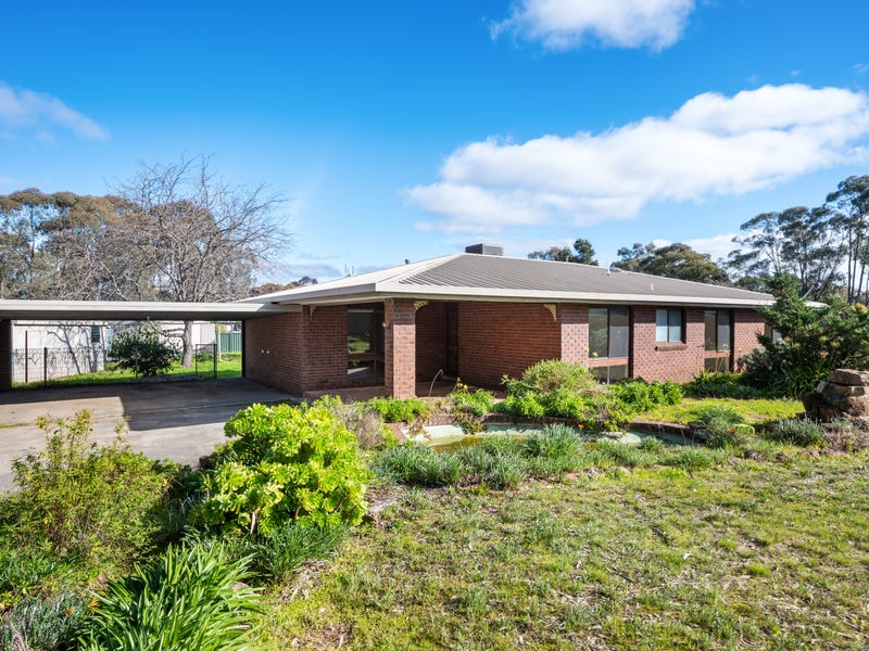 7 Nation Court, Ascot, Vic 3551 Property Details