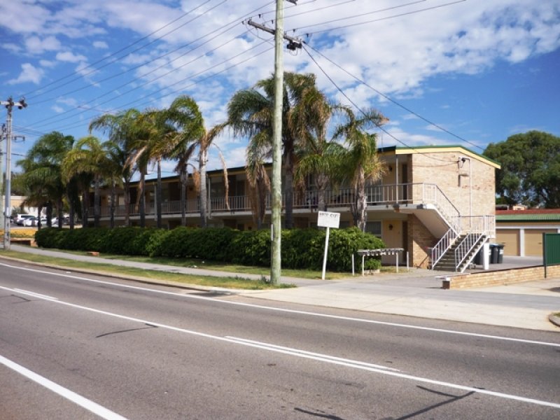 17 Shenton Street, Geraldton, WA 6530