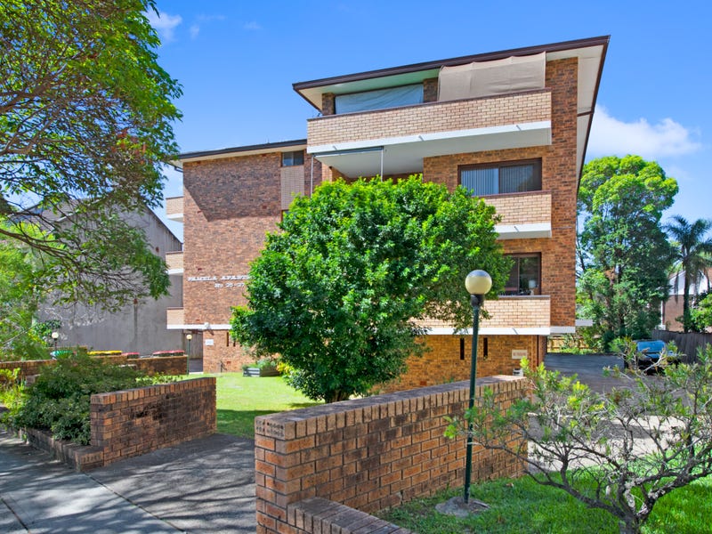 2/25 Chandos Street, Ashfield, NSW 2131 Property Details