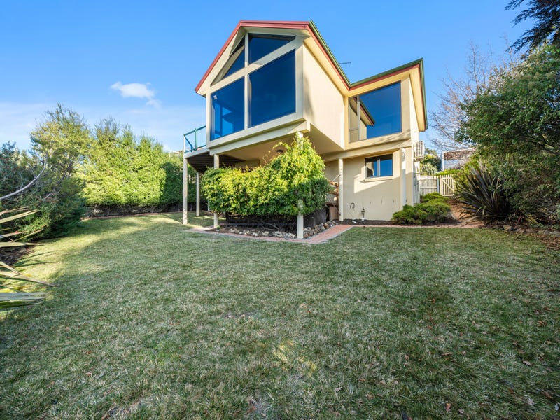 8 Myrtle Court, Mount Nelson, TAS 7007