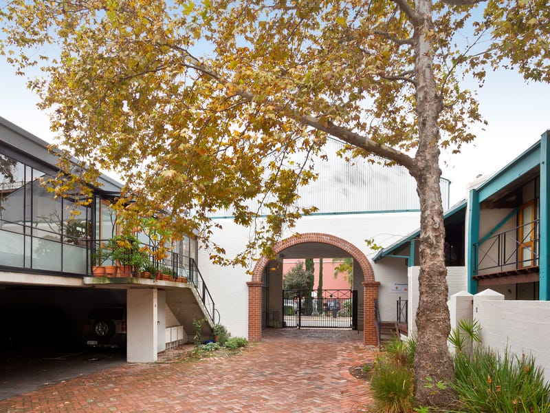 9/31 Pakenham Street, Fremantle, WA 6160 Property Details