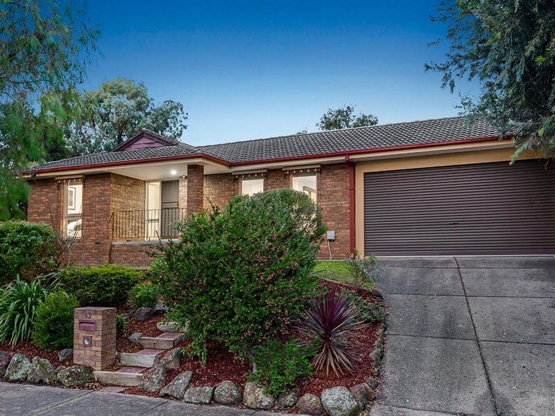 43 Jull Parade, Ringwood North, VIC 3134