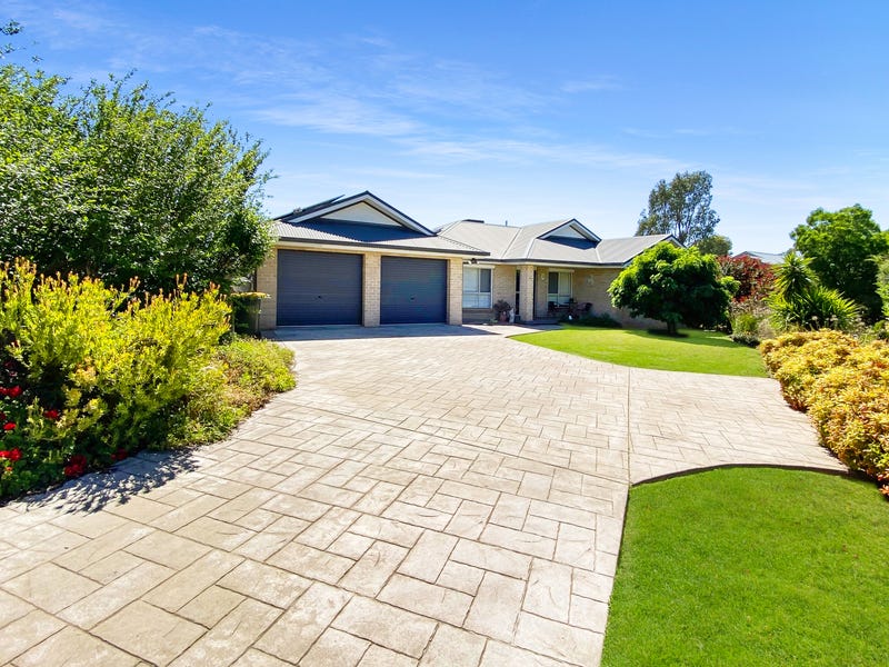 29 Noonan Street, Parkes, NSW 2870 Property Details