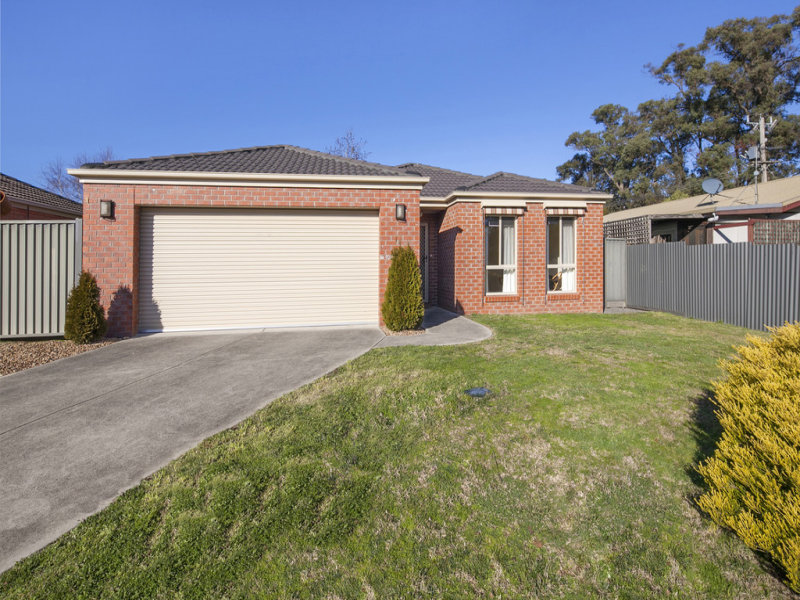 2A Wright Court, Creswick, VIC 3363