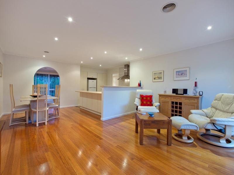 Sold House Prices & Auction Results in Fortescue Ave, Seaford, VIC 3198