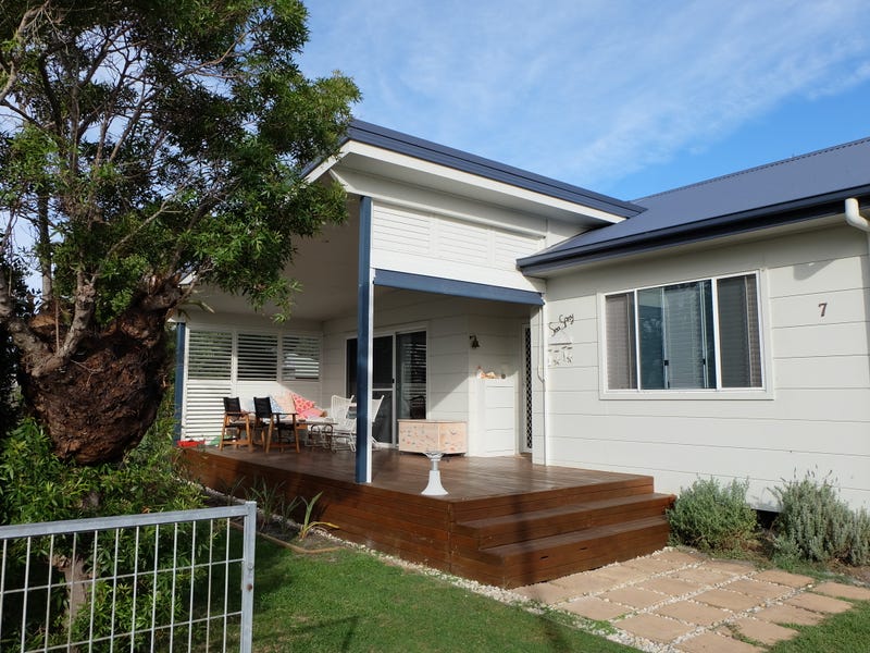 7 Brown Avenue, Soldiers Point, NSW 2317