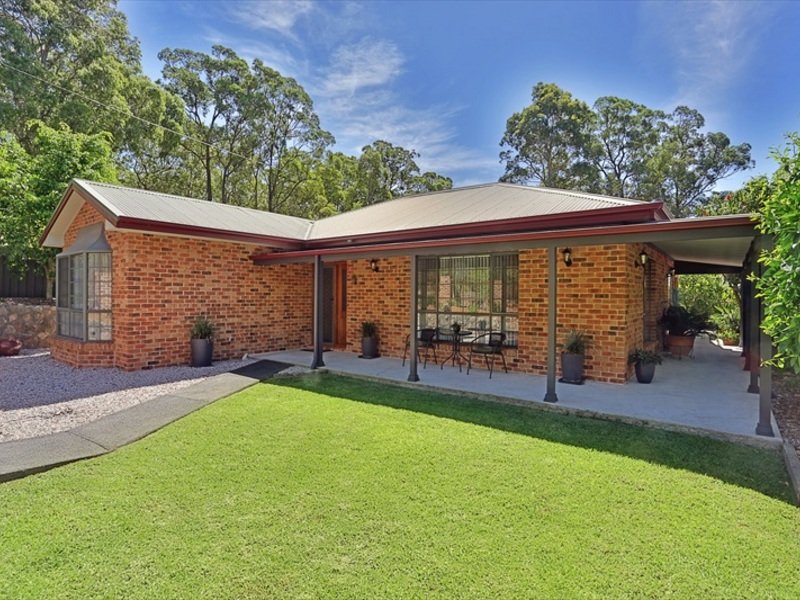 8 Sackville Street, Killingworth, NSW 2278