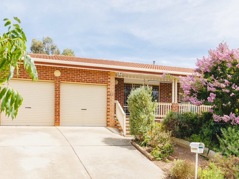10 Maloney Street, Queanbeyan, NSW 2620 Property Details