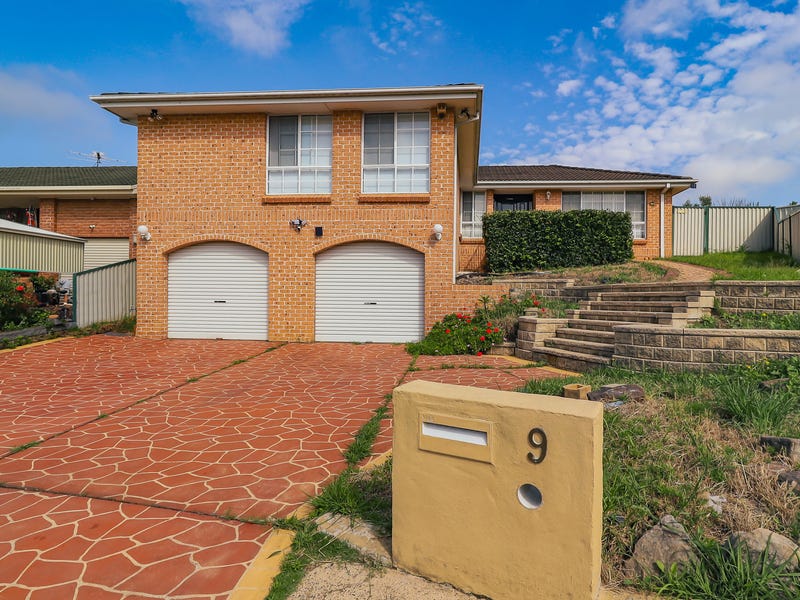 9 THANE CL, Rosemeadow, NSW 2560 House for Sale