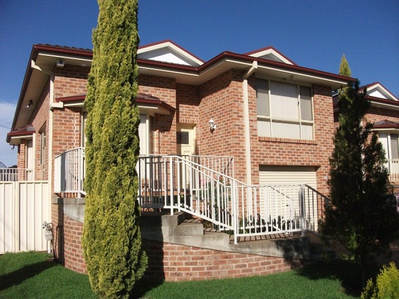 Unit 1, 19a Ulong Street, Griffith, NSW 2680 Property Details