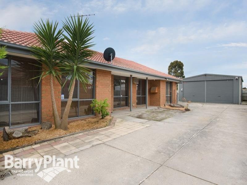 6 Ashton Place, Pakenham, VIC 3810