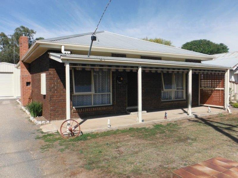 36 Powlett Street, Carisbrook, VIC 3464