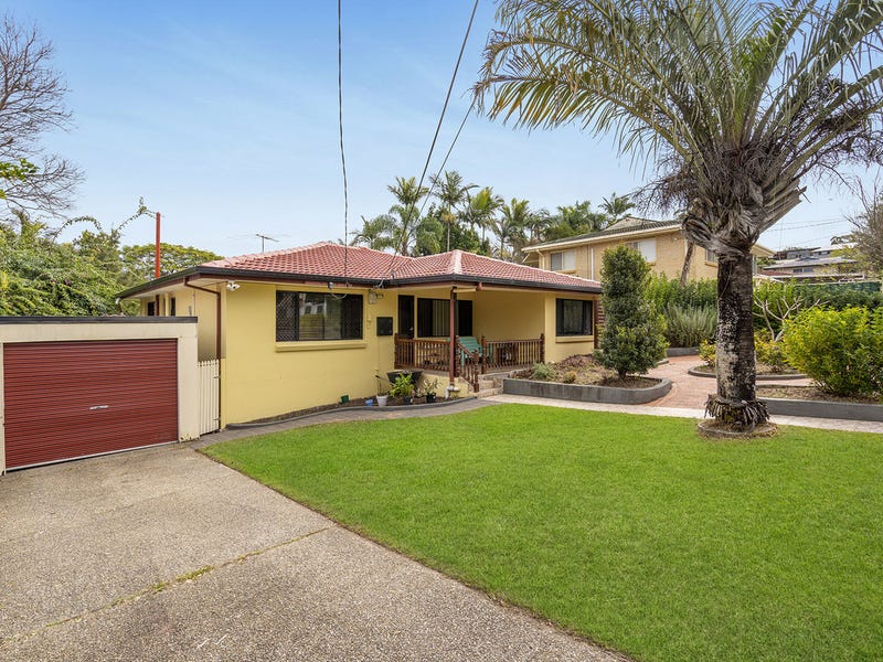 19 Barbaralla Drive, Springwood, QLD 4127