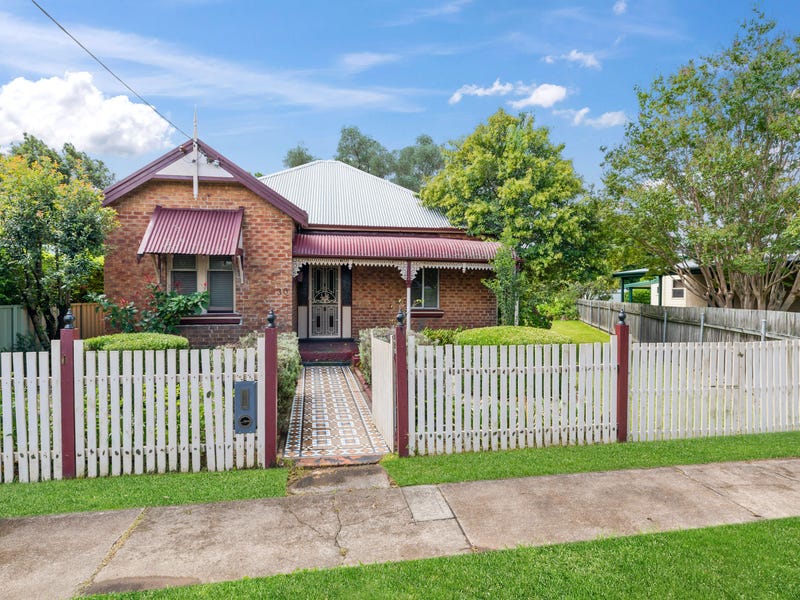 30 Lorn Street, Lorn, NSW 2320