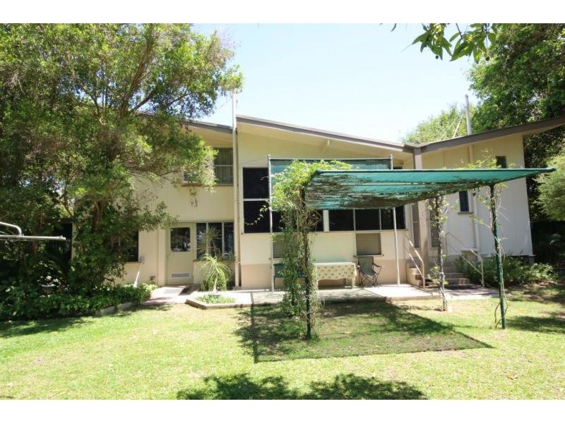 3234 BEACH Road, Ayr, Qld 4807 Property Details