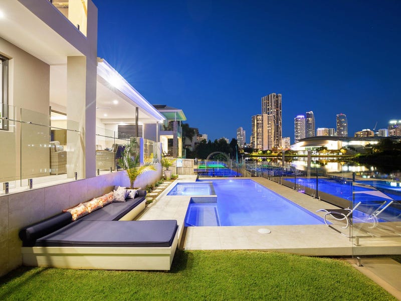 133 Allambi Avenue, Broadbeach Waters, QLD 4218 - Realestate.com.au