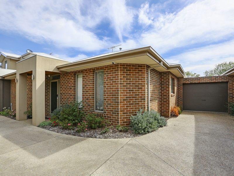 9A Seaview Avenue, Mornington, Vic 3931 Property Details
