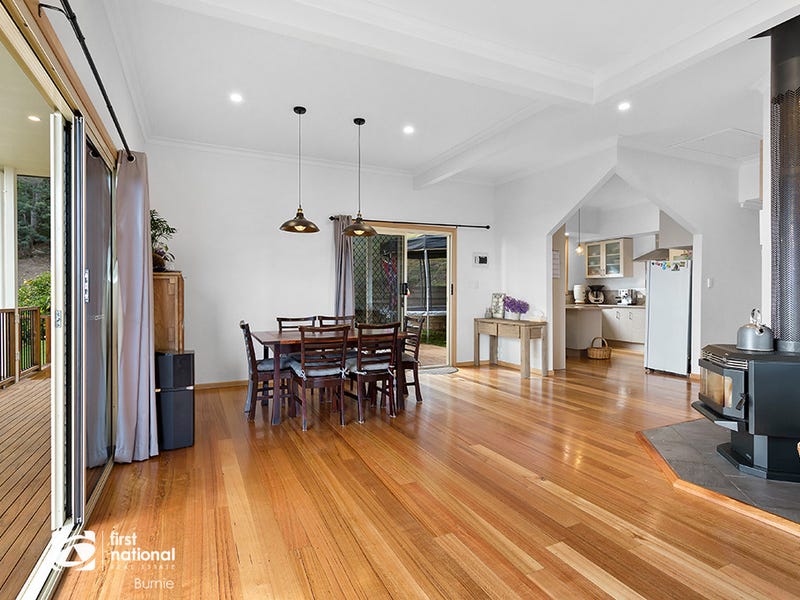 30 Anglesea Street, Wivenhoe, Tas 7320 Property Details