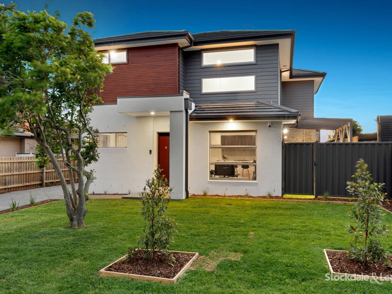 1/17 Justin Avenue, Glenroy, Vic 3046 Property Details