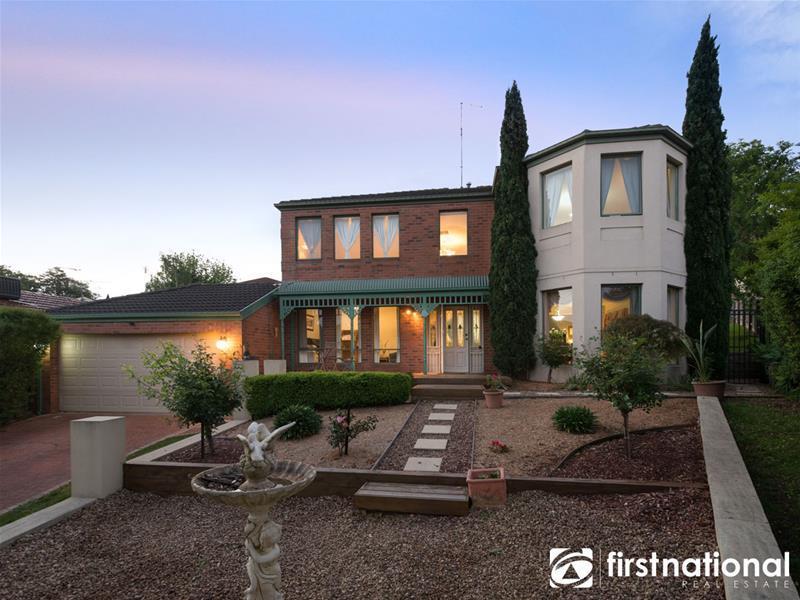 11 Gavinton Place, Berwick, Vic 3806 Property Details