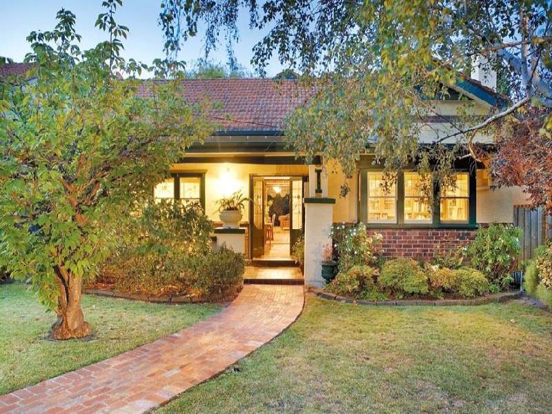 143 Manning Road, Malvern East, VIC 3145
