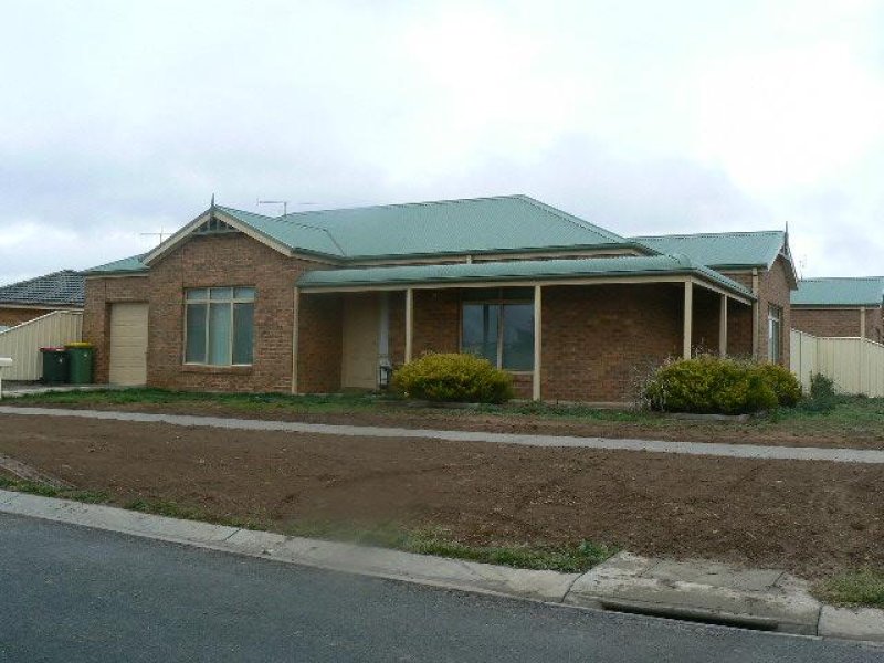27 Court, Echuca, VIC 3564