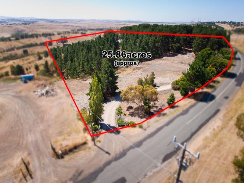 70 Bardwell Drive, Mickleham, VIC 3064